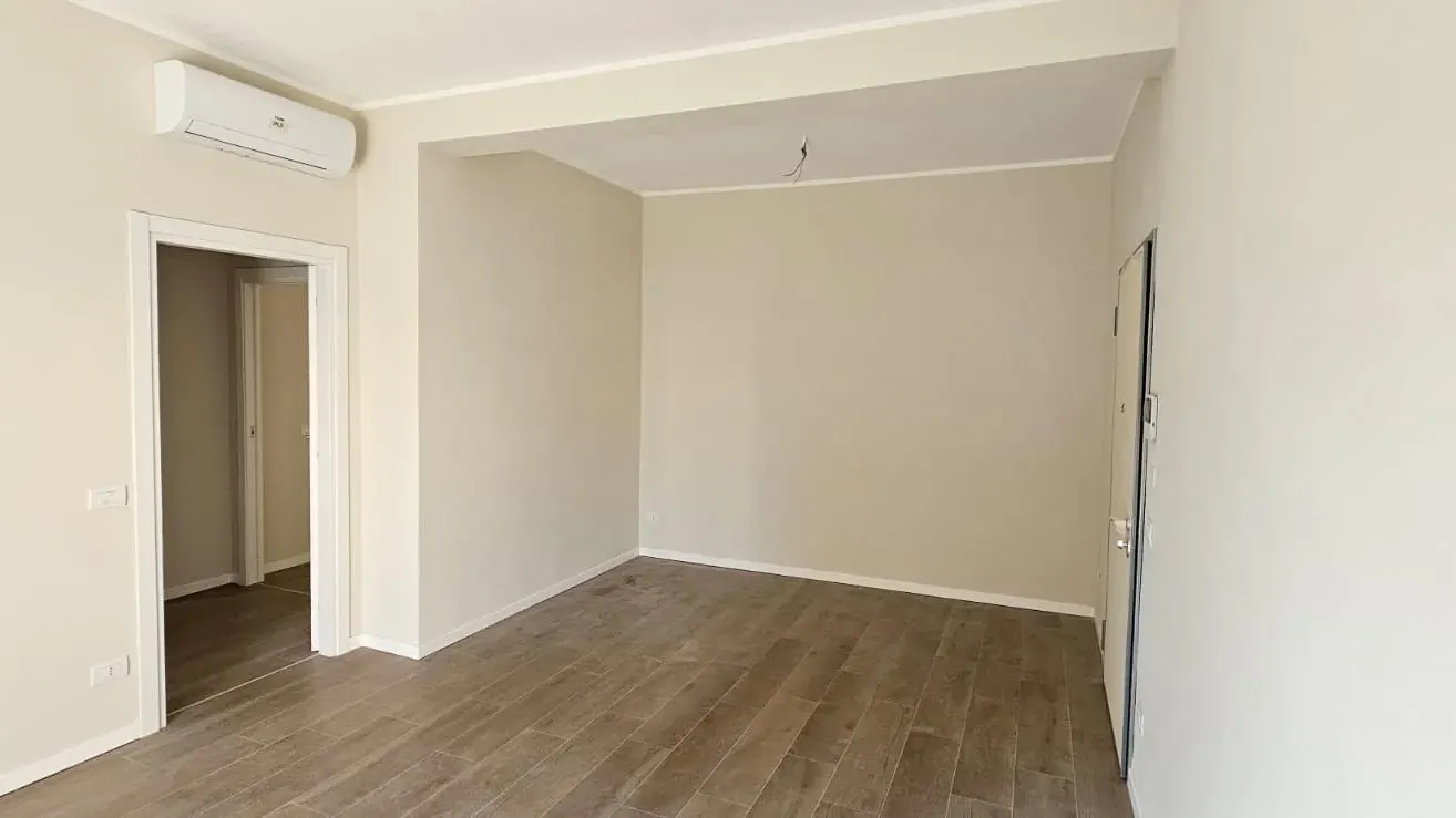 Quadrilocale con cortile privato, CREMONA