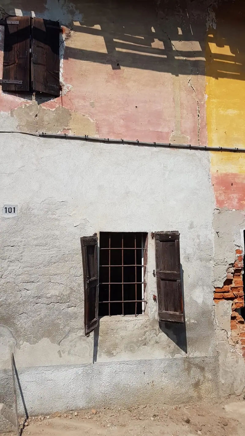 Villa unifamiliare a Fombio, Fombio — Prima — il fabbricato esistente